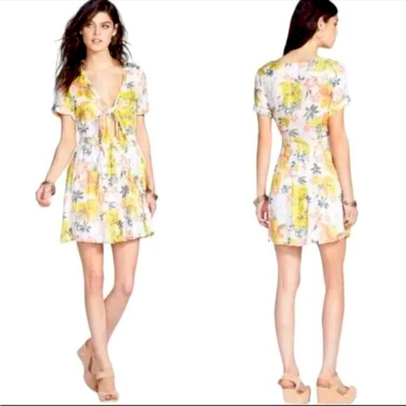 Free People Part Time Lover Tie Front Floral Mini Dress Bohemian Hippie Size 2 - Picture 1 of 11